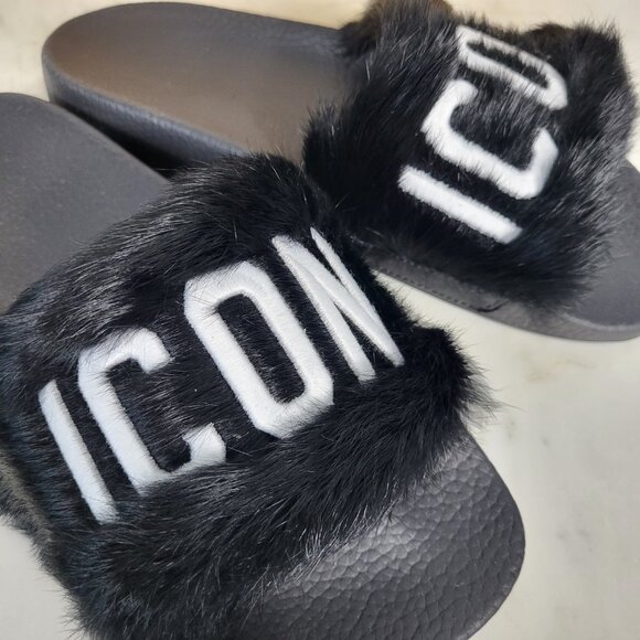 NWB~$825~DSQUARED2~8/8.5~ICON BLACK WHITE GENUINE RABBIT FUR SANDALS SLIDES - Picture 2 of 16
